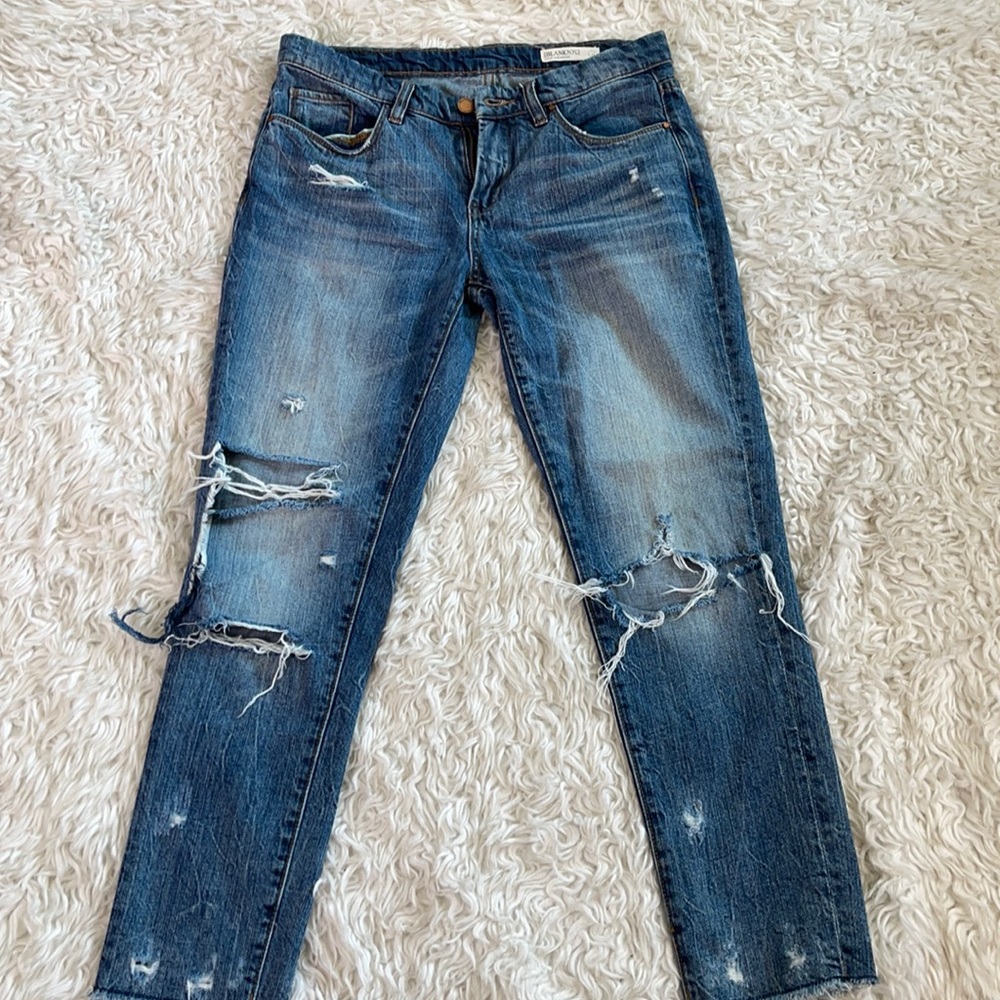 BlankNYC Women Size 28 Medium Wash Destroyed